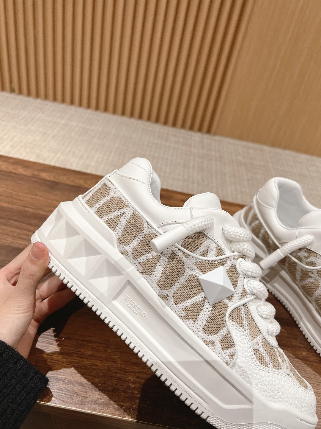 ONE STUD XL LOW-TOP SNEAKER IN NAPPA LEATHER AND TOILE ICONOGRAPHE FABRIC