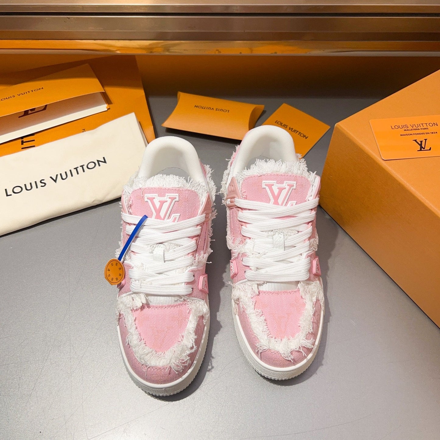 TRAINER SNEAKER LIGHT PINKFABRIC AND SUEDE