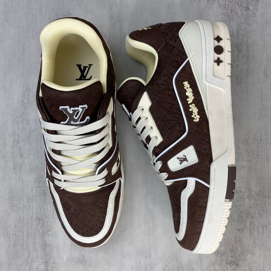 Sneaker