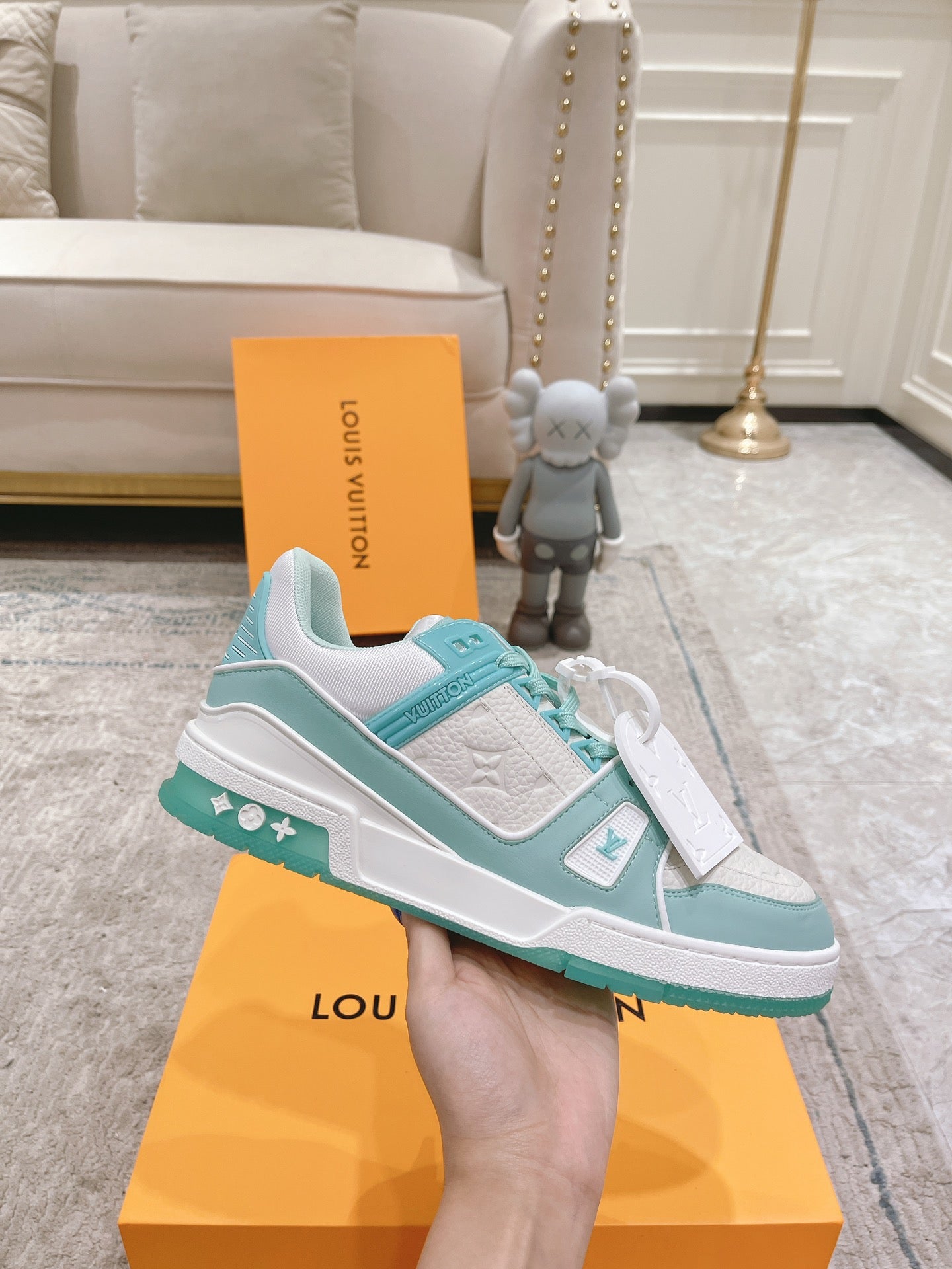 Trainer Low