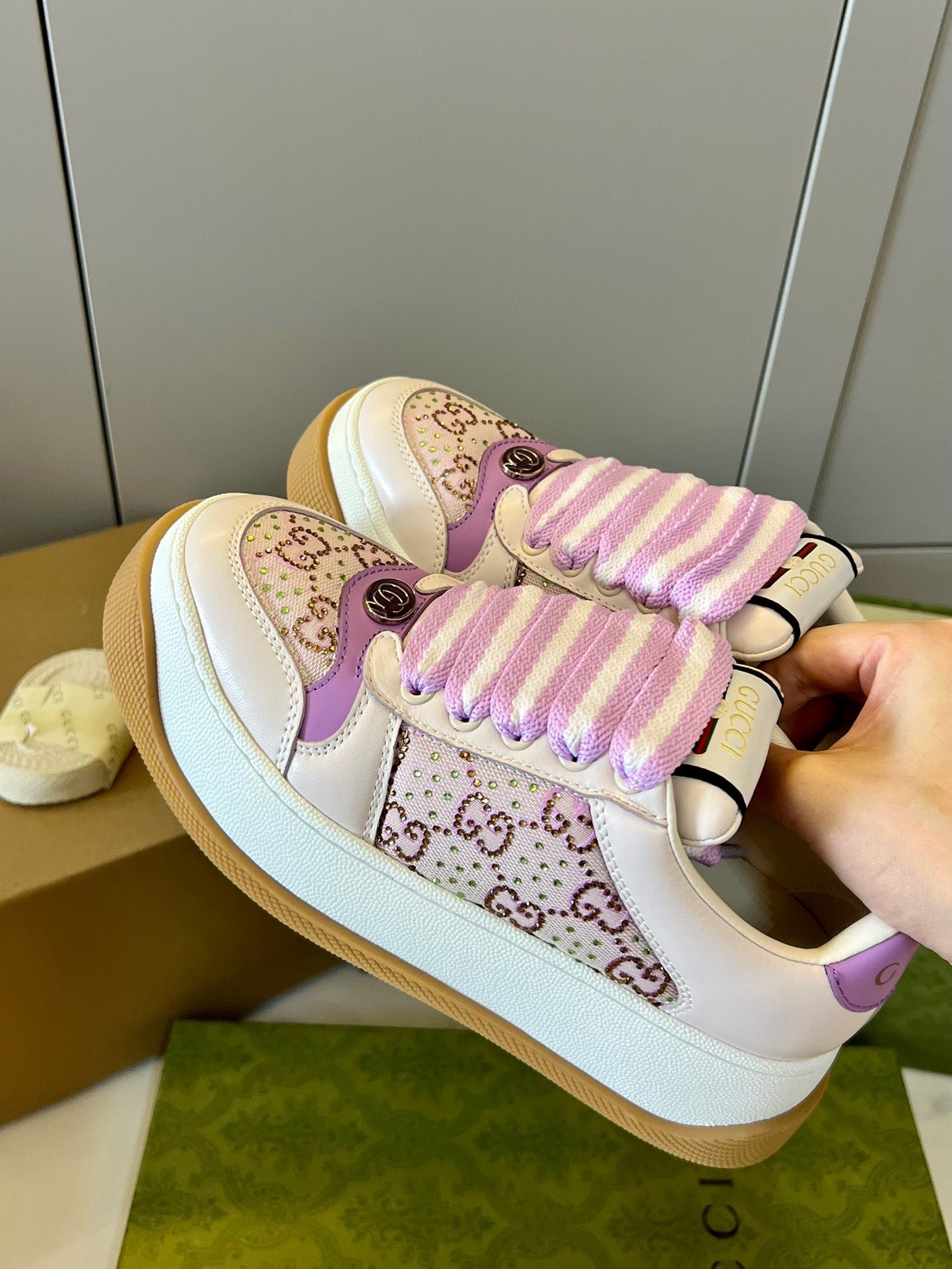 WOMEN'S SCREENER SNEAKER