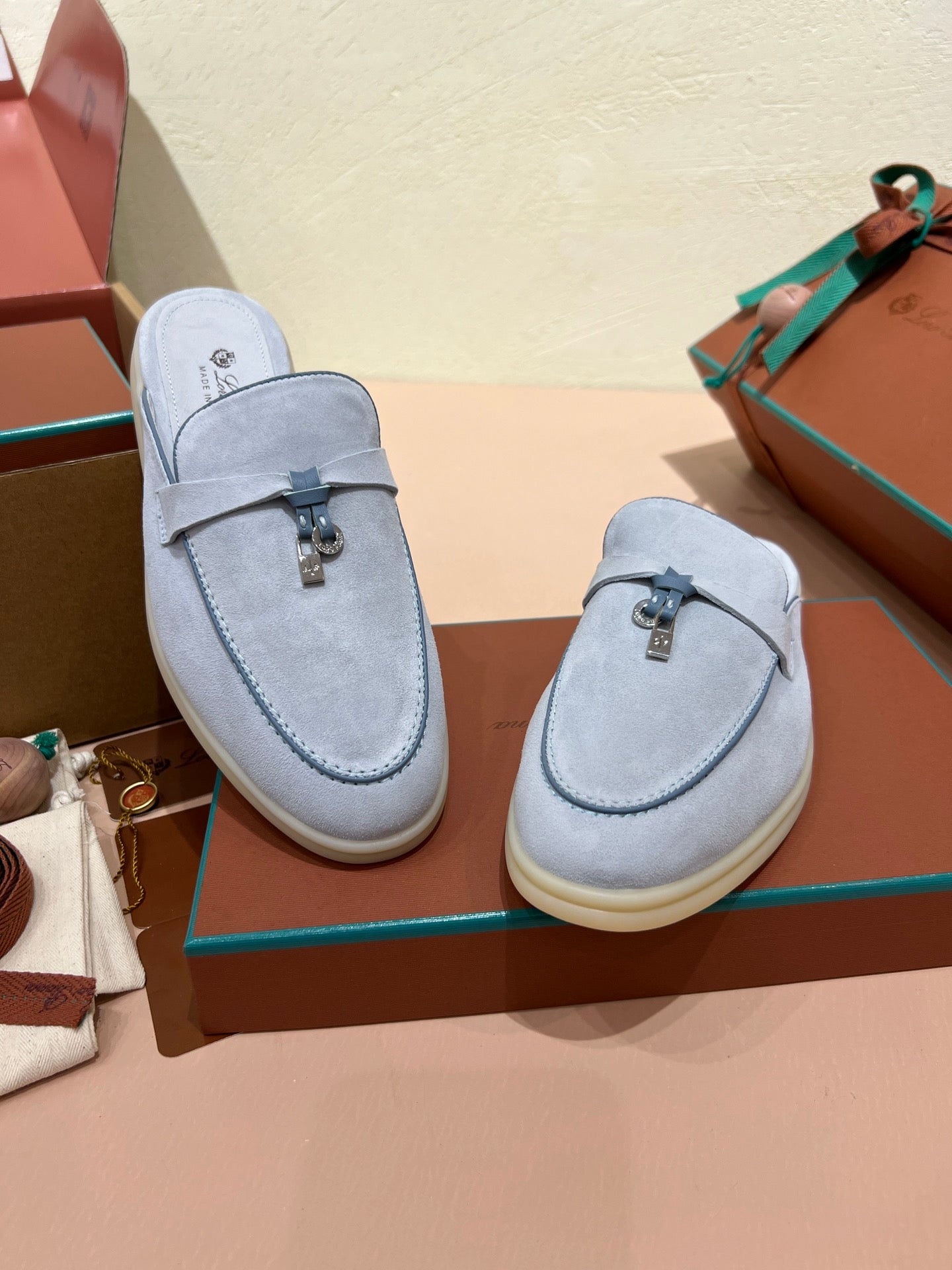 Babouche Charms Walk Loafers