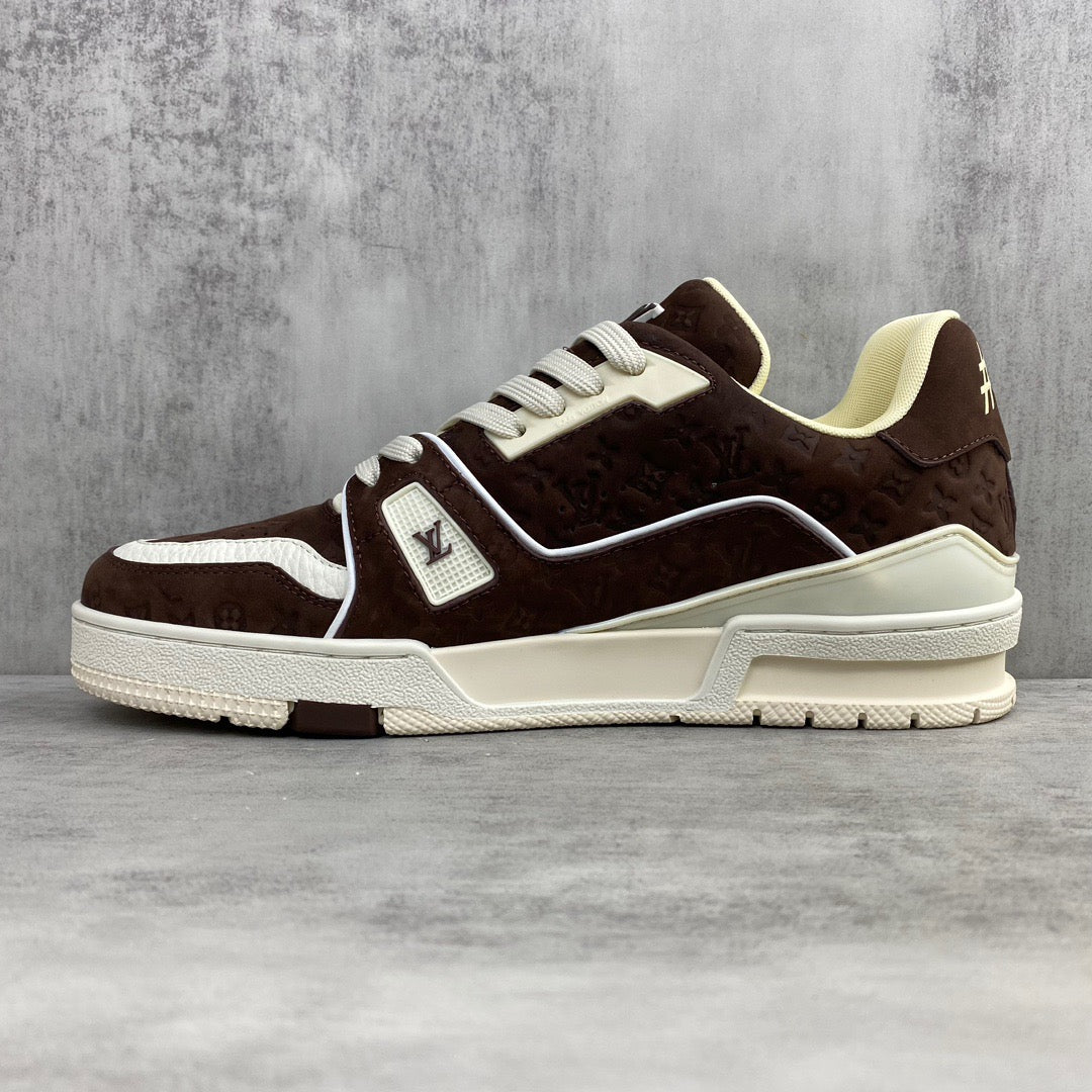 Sneaker