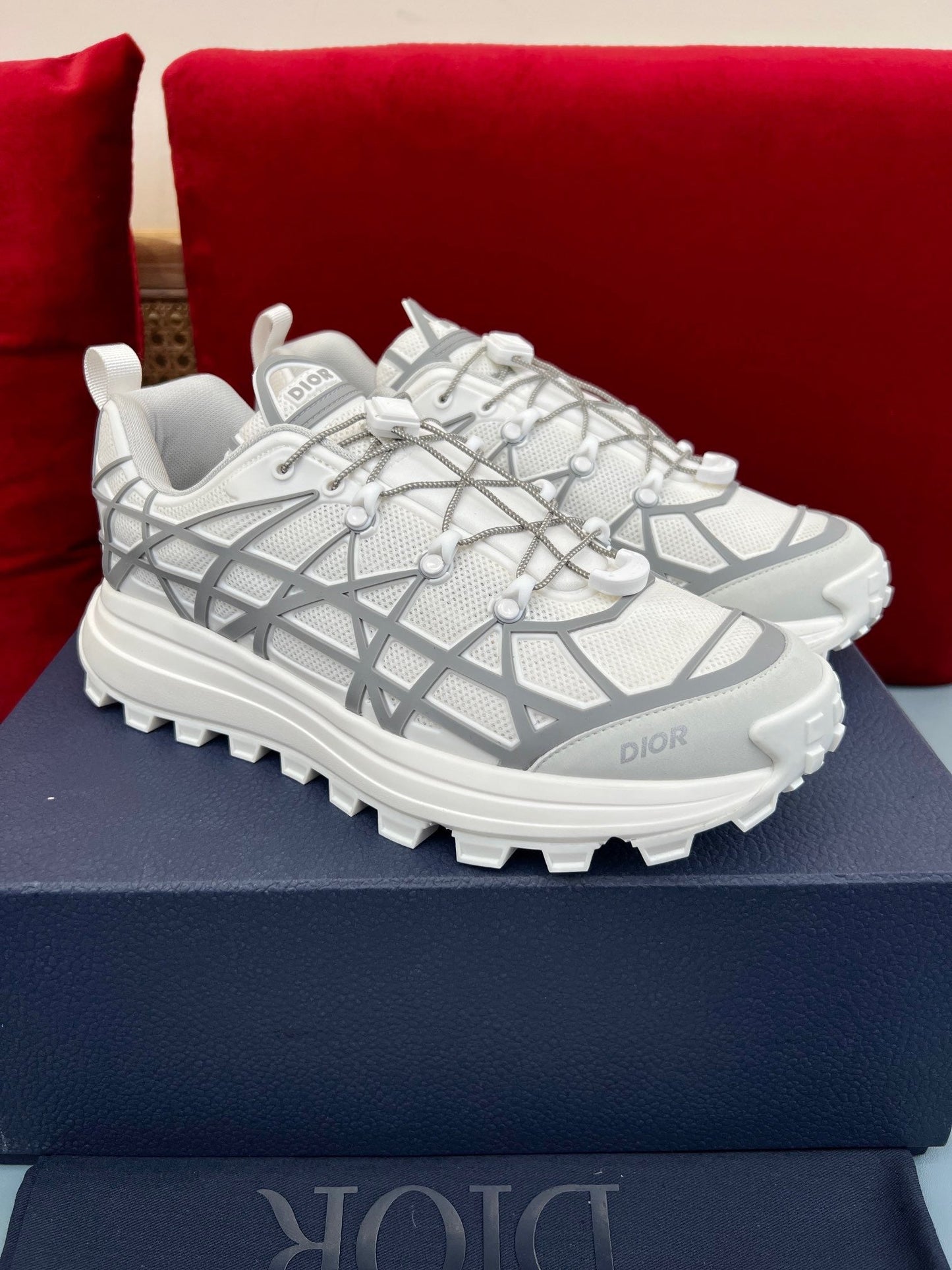 B31 RUNNER SNEAKERS - WHITE