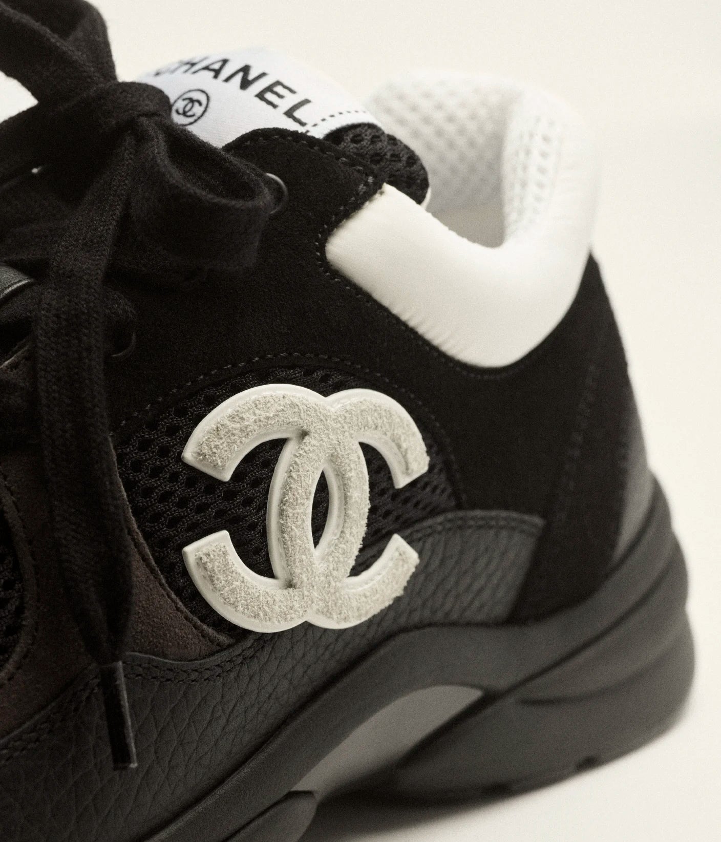 Mesh, Suede Calfskin & Grained Calfskin White & Black