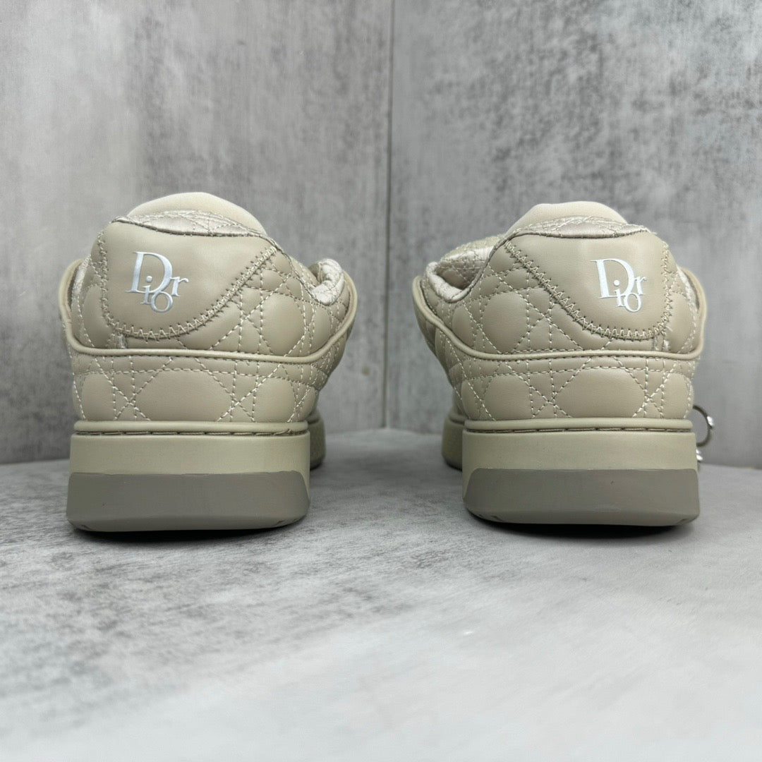 DR B9S Skater
