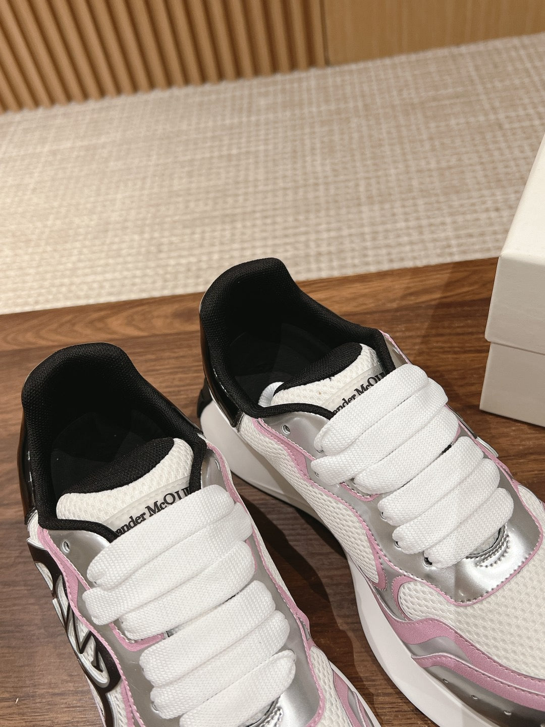 SPRINT RUNNER SNEAKERS