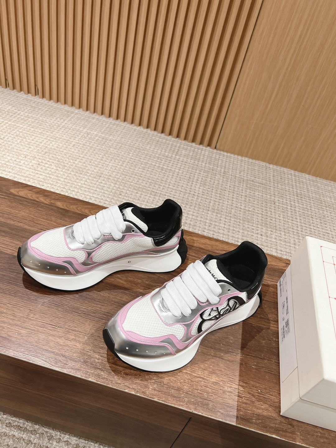 SPRINT RUNNER SNEAKERS