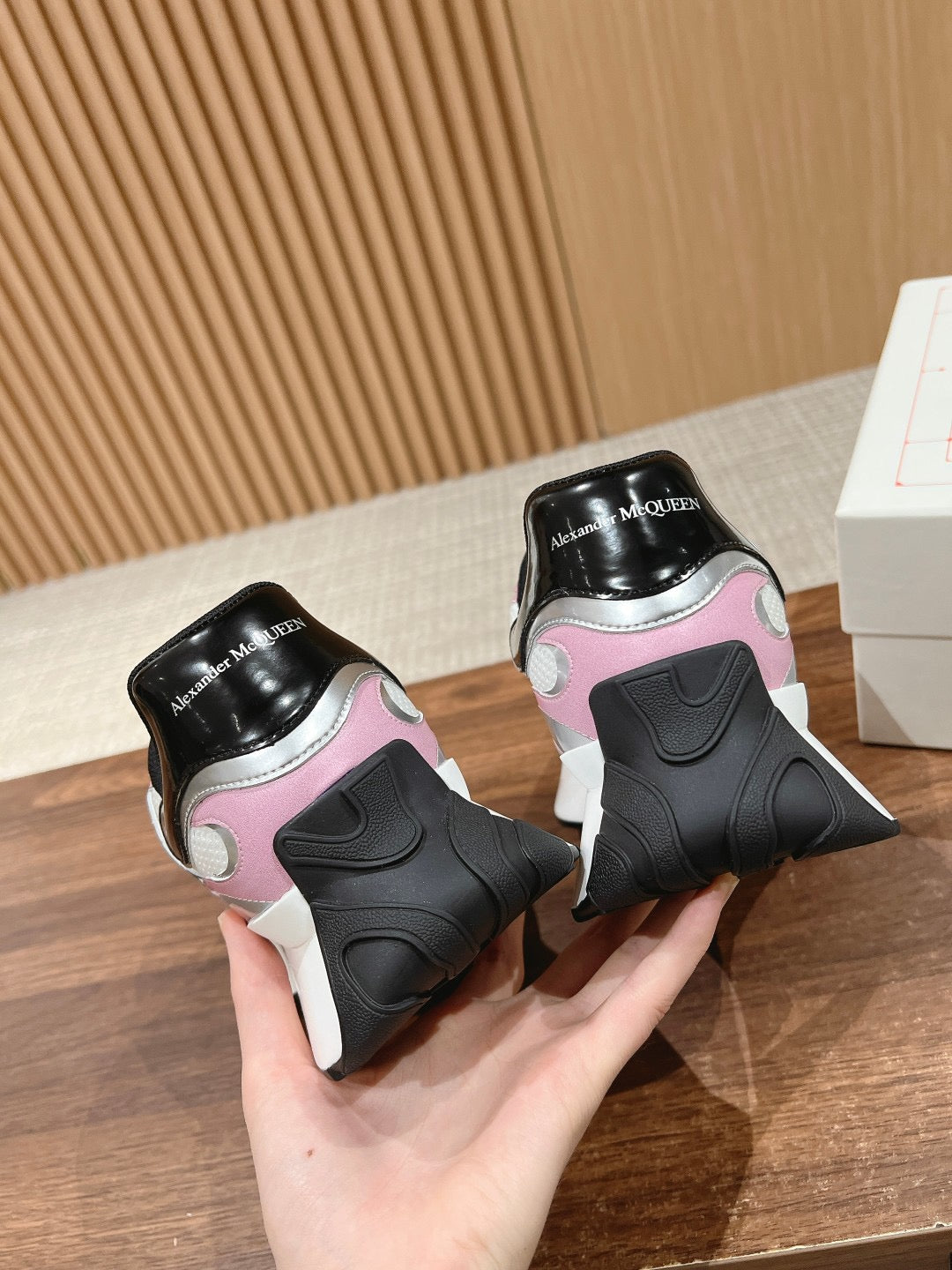 SPRINT RUNNER SNEAKERS