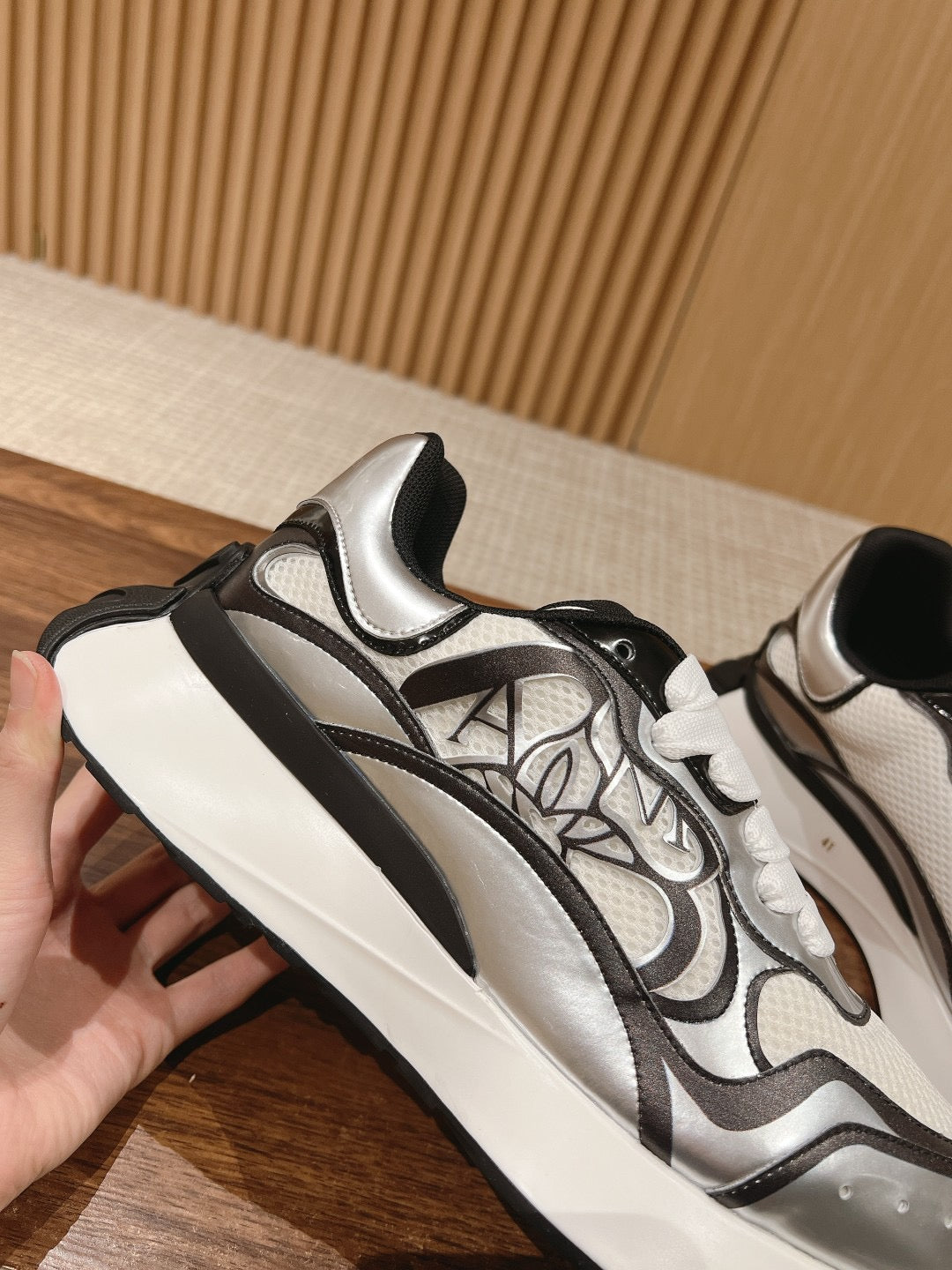 SPRINT RUNNER SNEAKERS