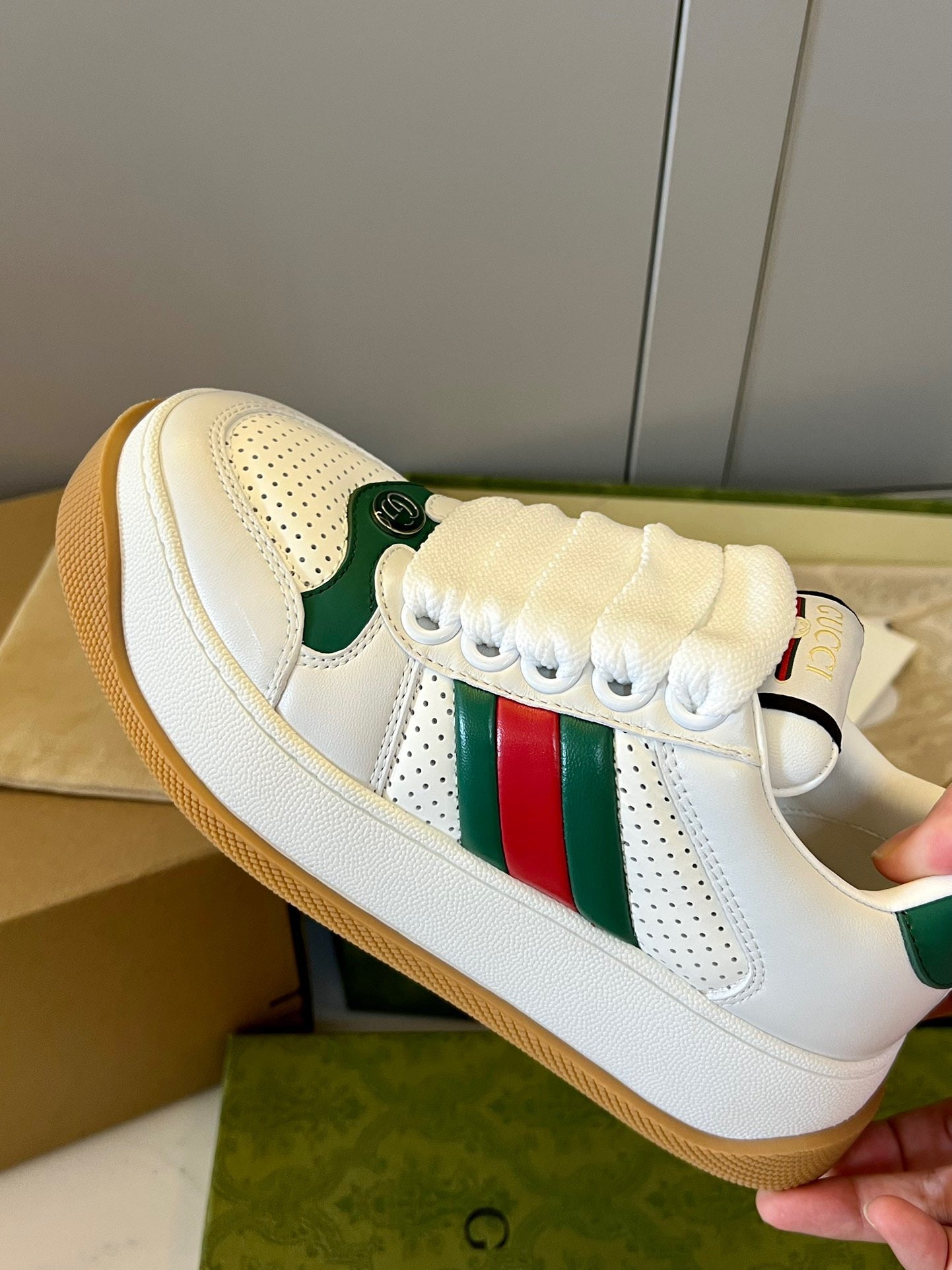 WOMEN'S SCREENER SNEAKER