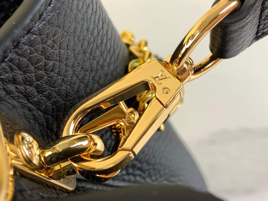 Capucines Mini Bag