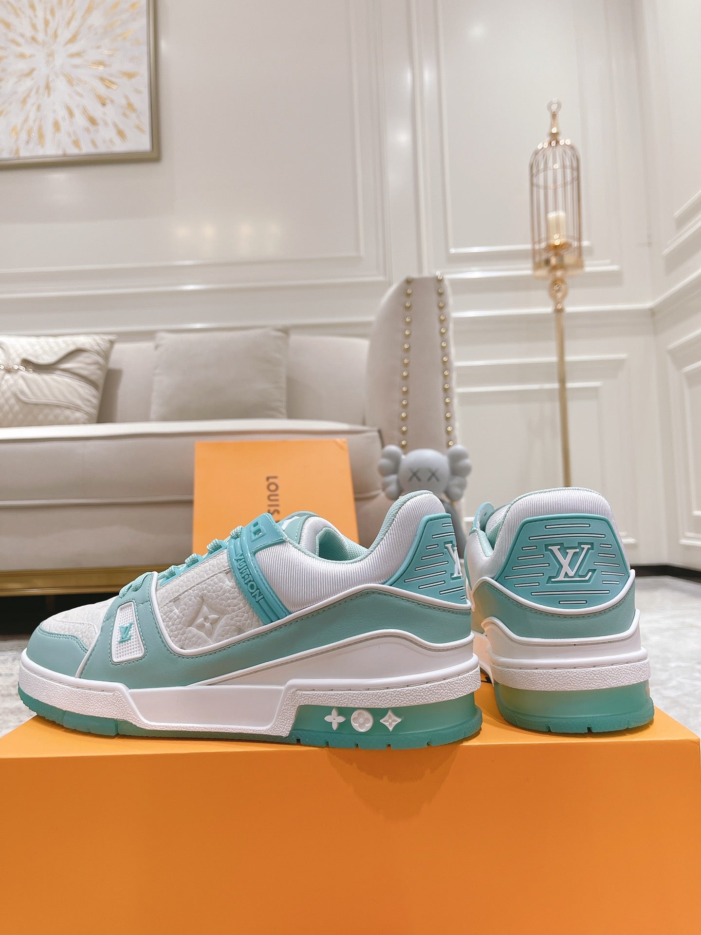 Trainer Low