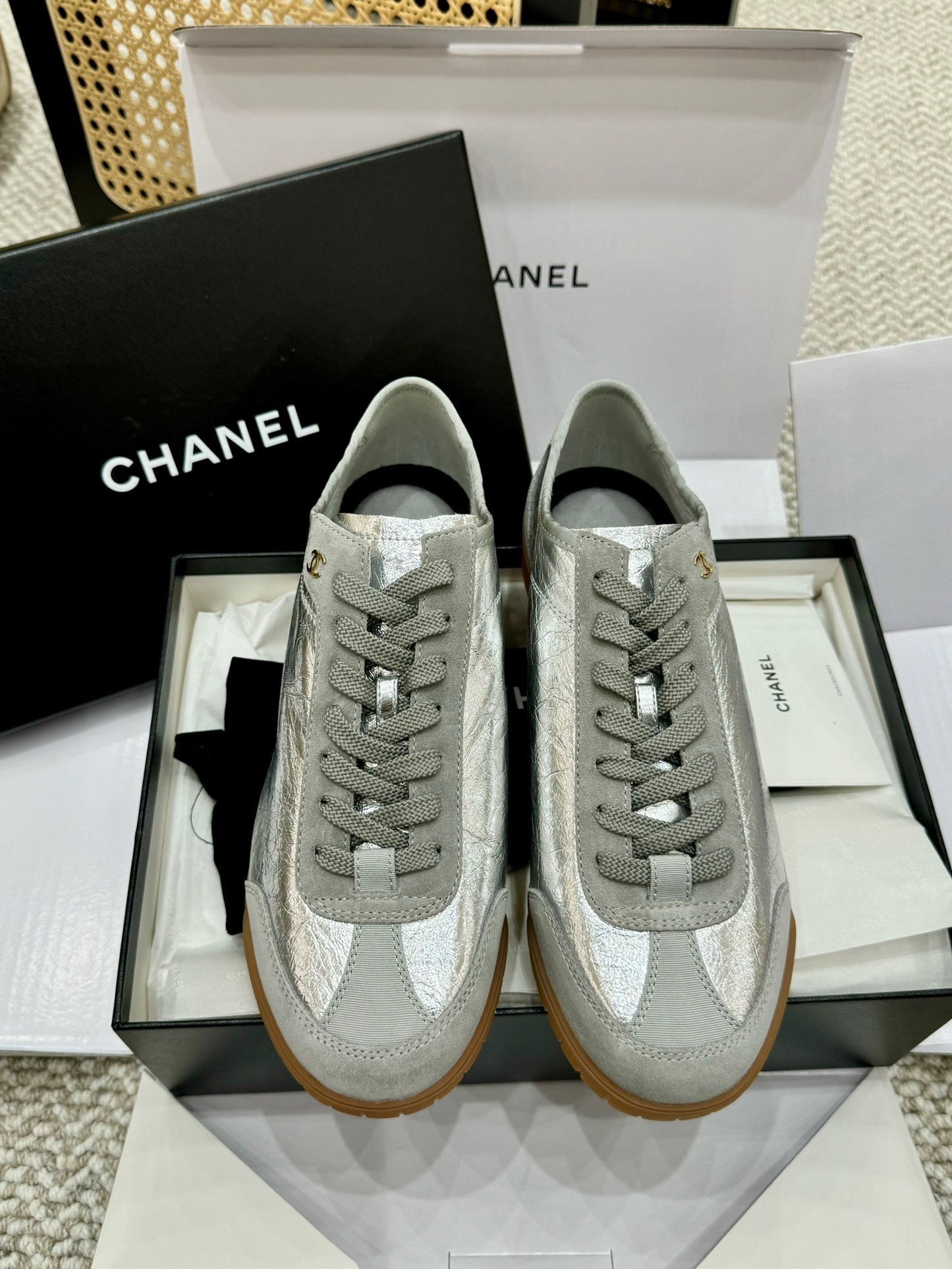Calfskin & Suede CalfskinBlack Sneaker