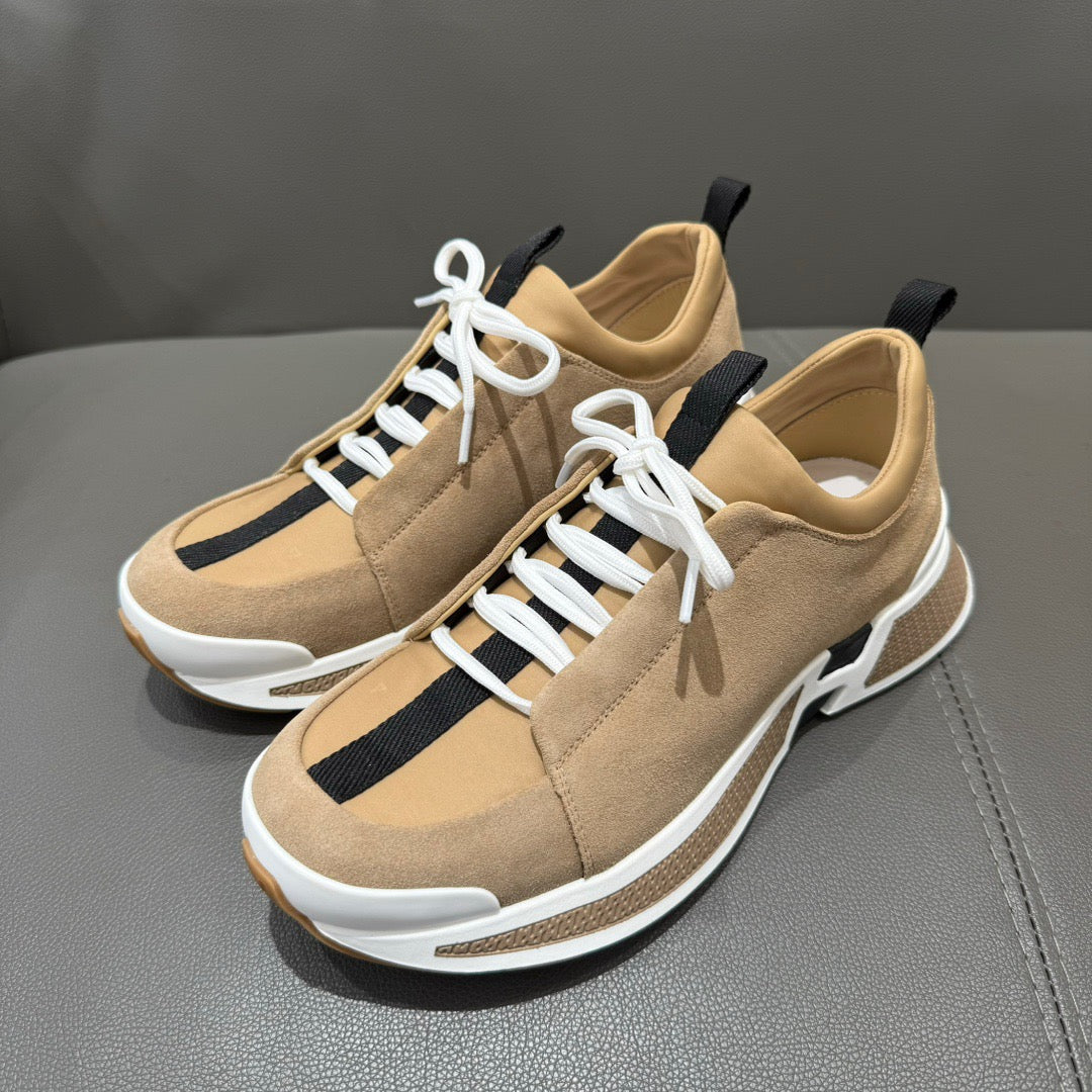 HS Sneaker