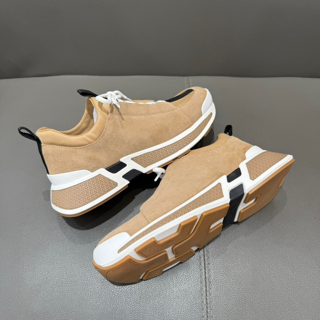 HS Sneaker