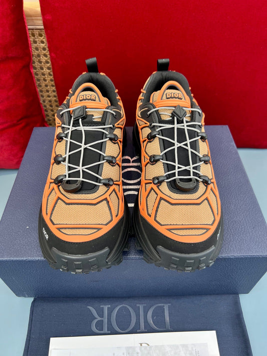 B31 RUNNER SNEAKERS