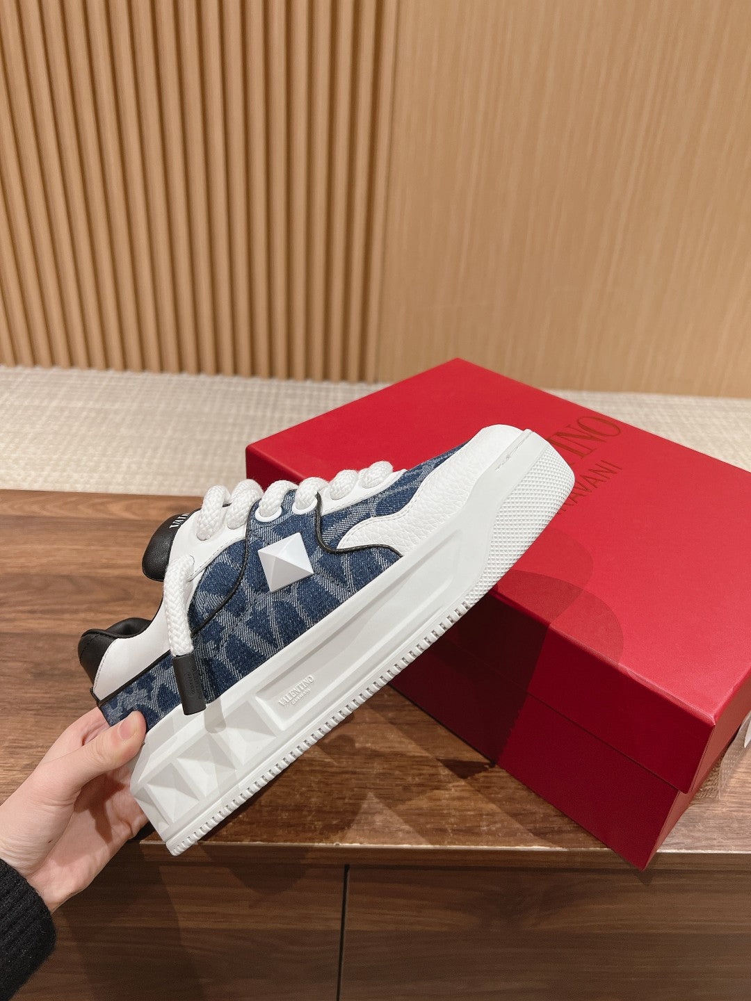 ONE STUD XL LOW-TOP SNEAKER IN NAPPA LEATHER AND TOILE ICONOGRAPHE FABRIC