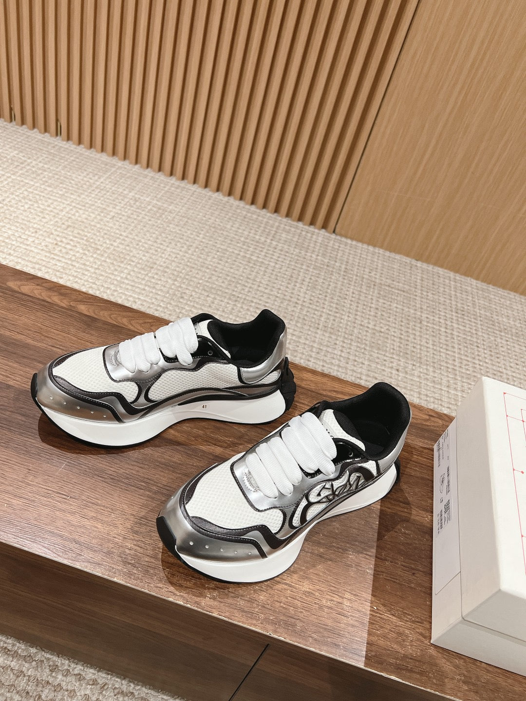 SPRINT RUNNER SNEAKERS