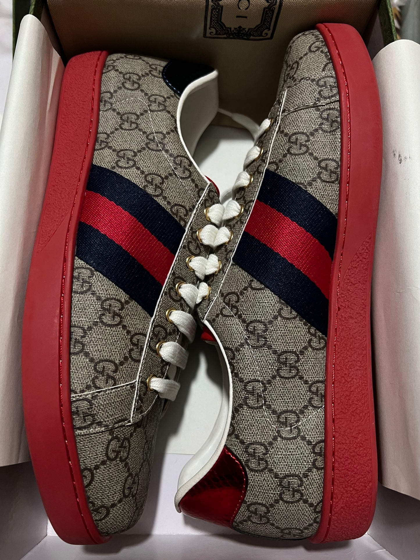 Sneaker