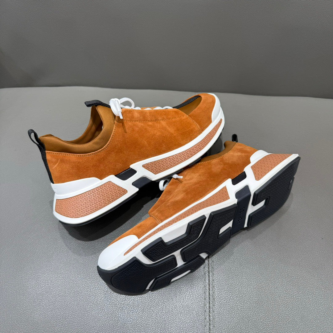 HS Sneaker