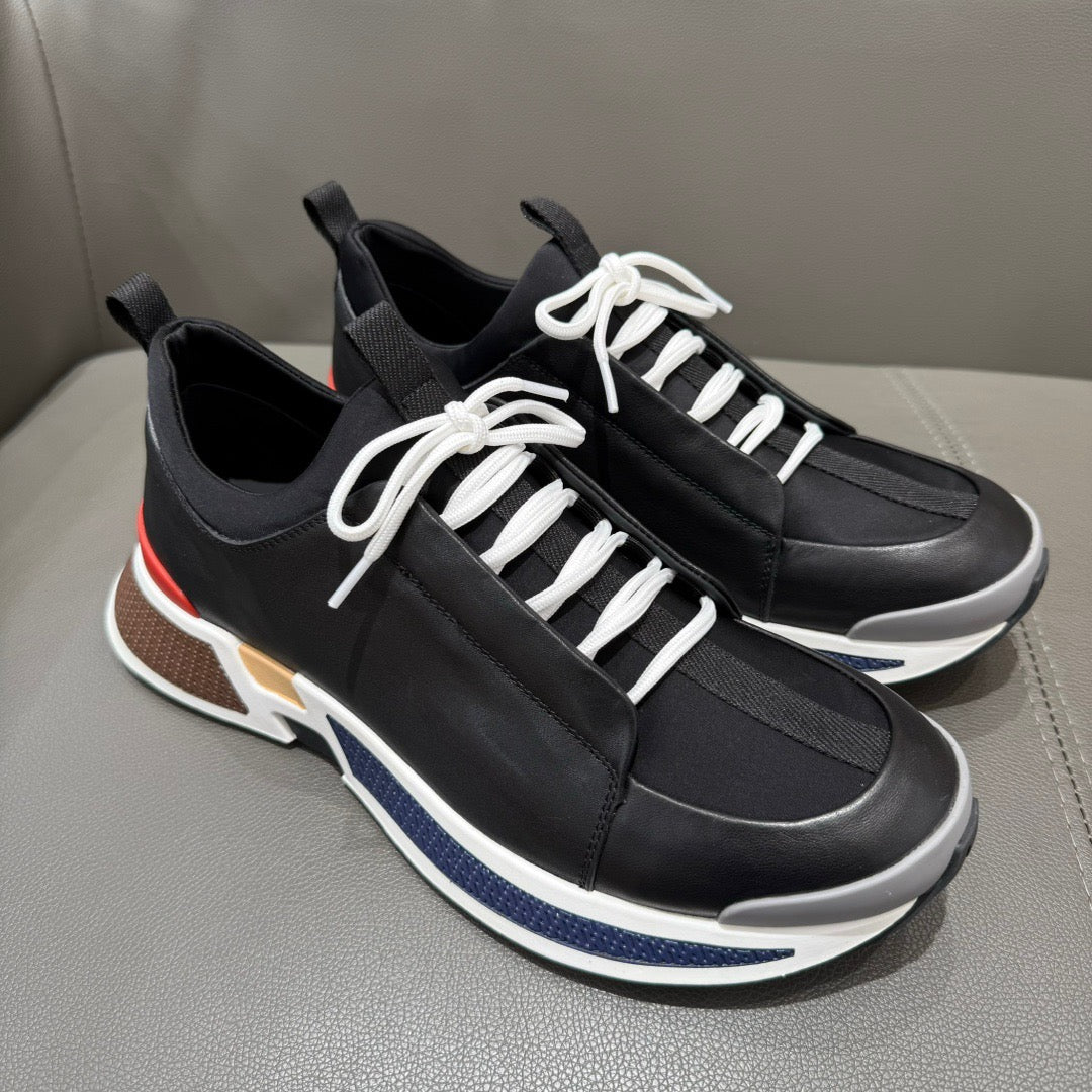 HS Sneaker