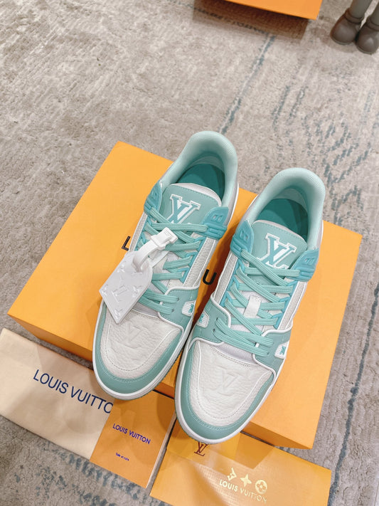 Trainer Low