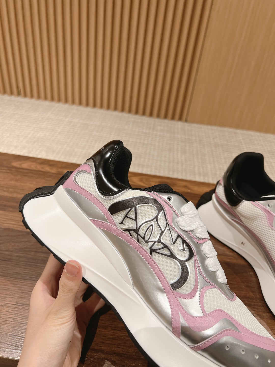 SPRINT RUNNER SNEAKERS