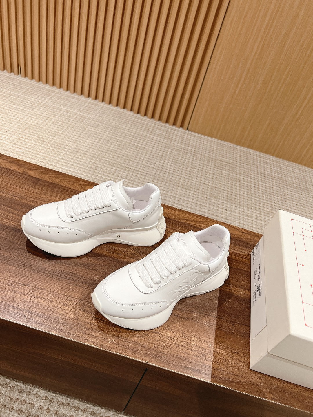 SPRINT RUNNER SNEAKERS