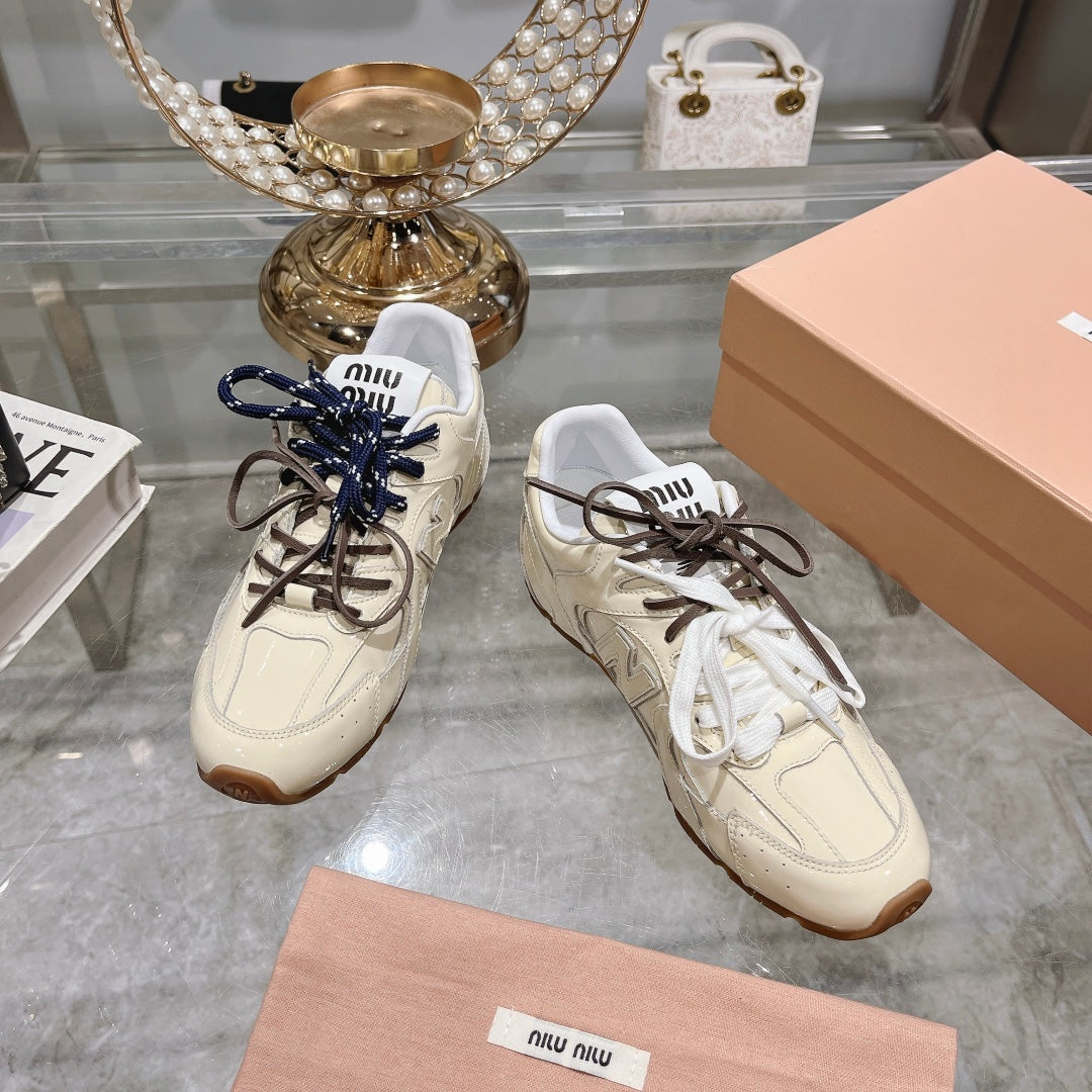 MM Black Sneaker