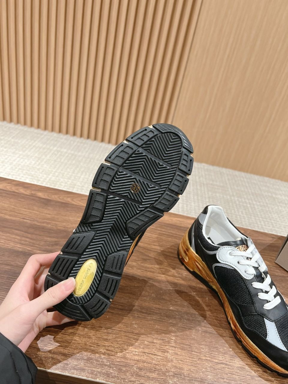 Men's Dad-Star in black mesh and nappa with ice-colored star