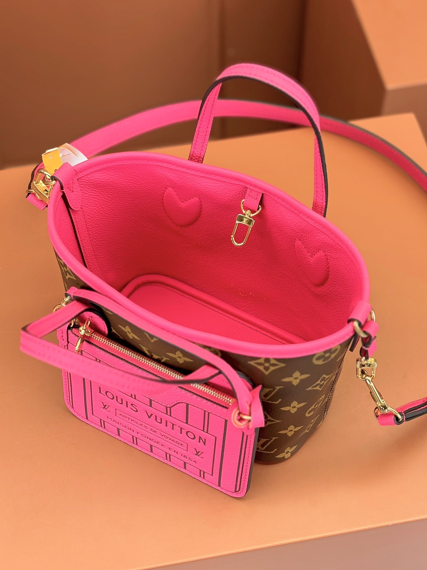 Neverfull Bandoulière Inside Out BB Bag