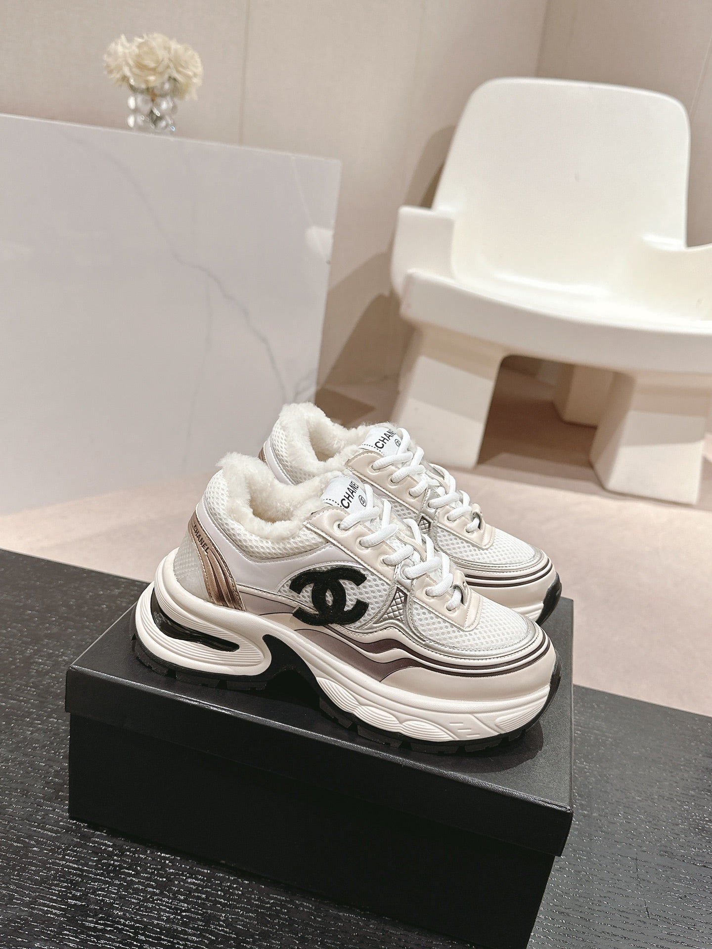 CHSneaker