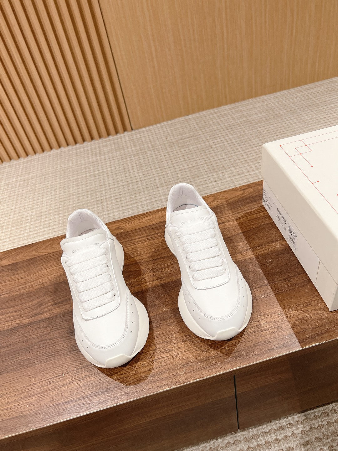 SPRINT RUNNER SNEAKERS