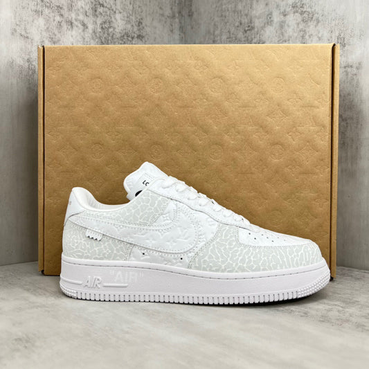 Low sneakers