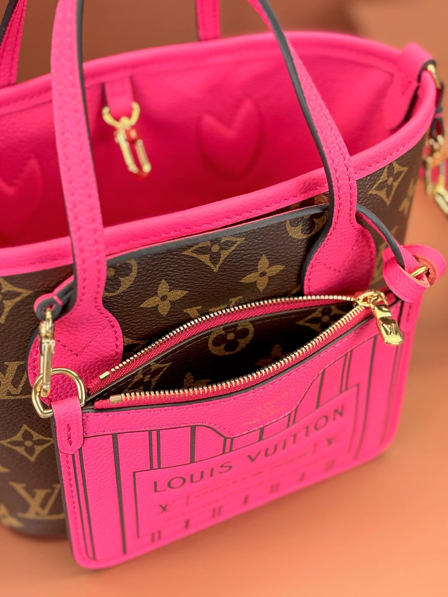 Neverfull Bandoulière Inside Out BB Bag