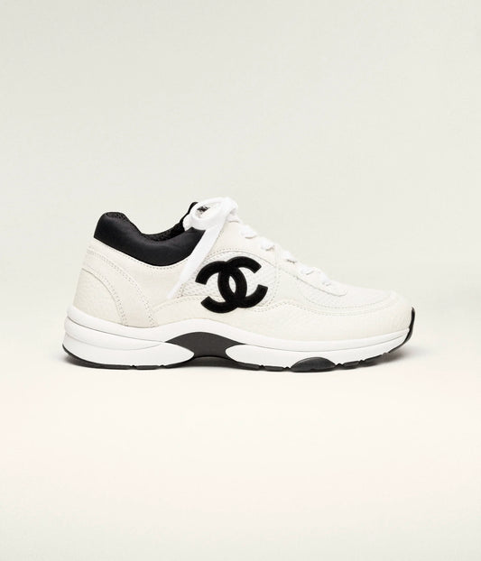 Mesh, Suede Calfskin & Grained Calfskin  White & Black