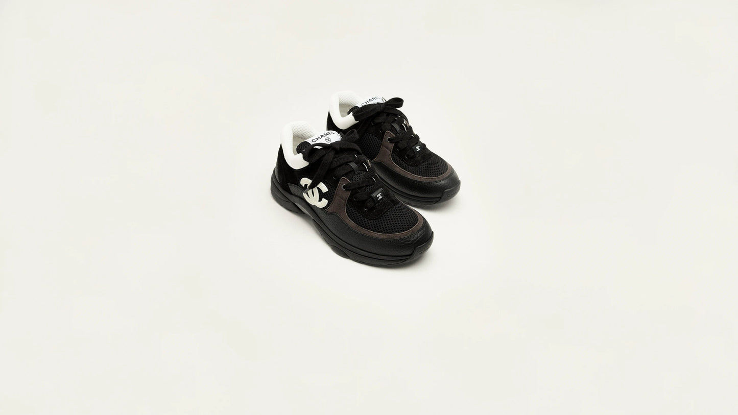 Mesh, Suede Calfskin & Grained Calfskin  White & Black