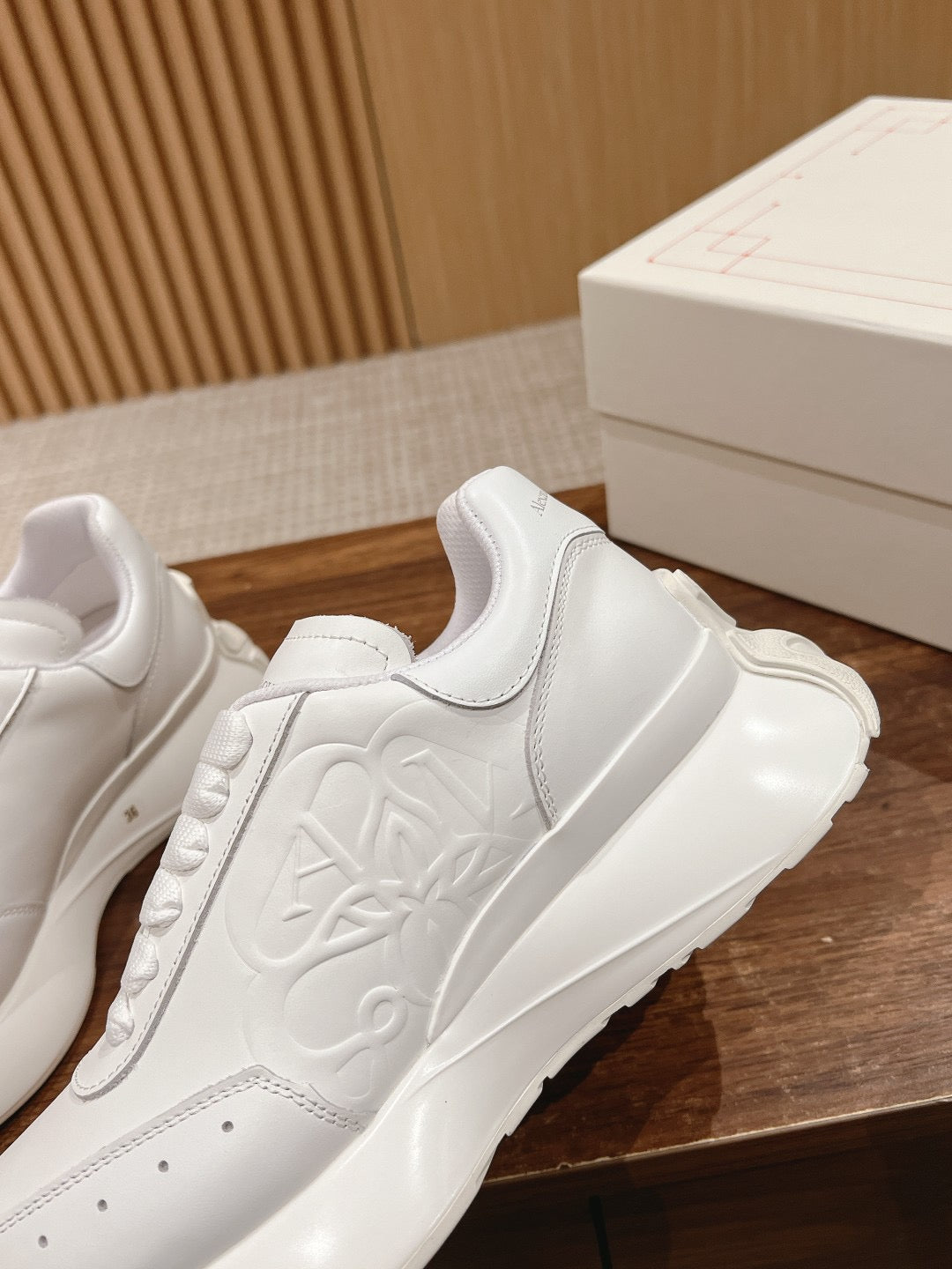 SPRINT RUNNER SNEAKERS
