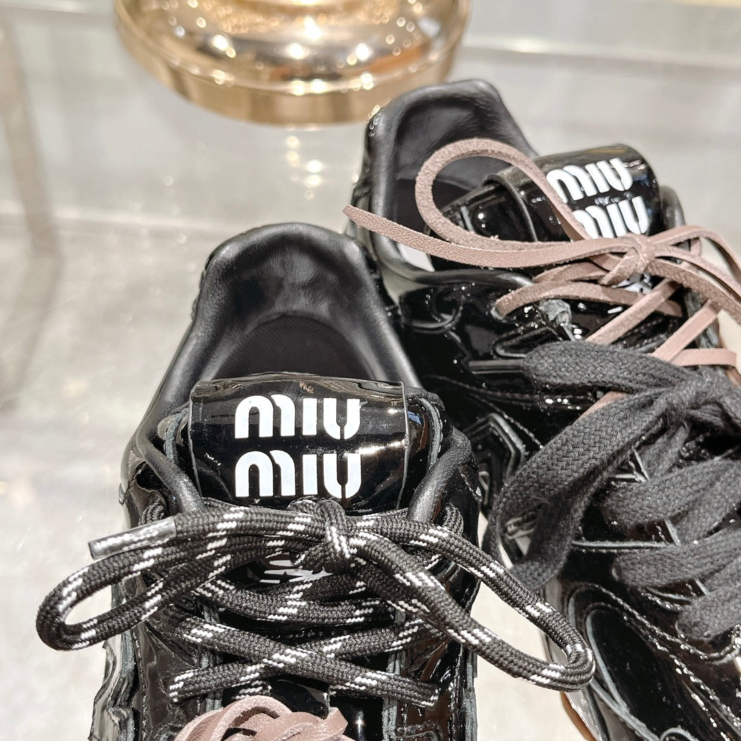 MM Black Sneaker