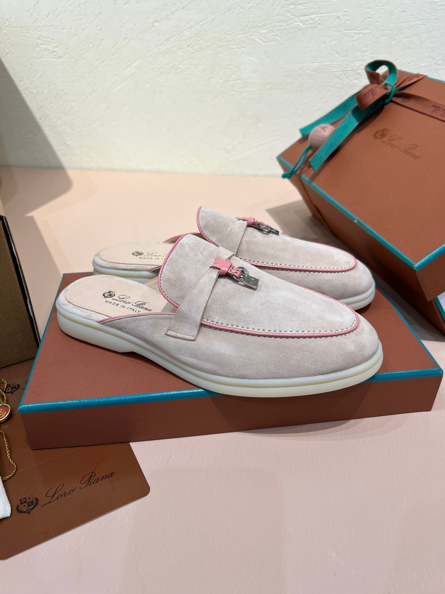 Babouche Charms Walk Loafers