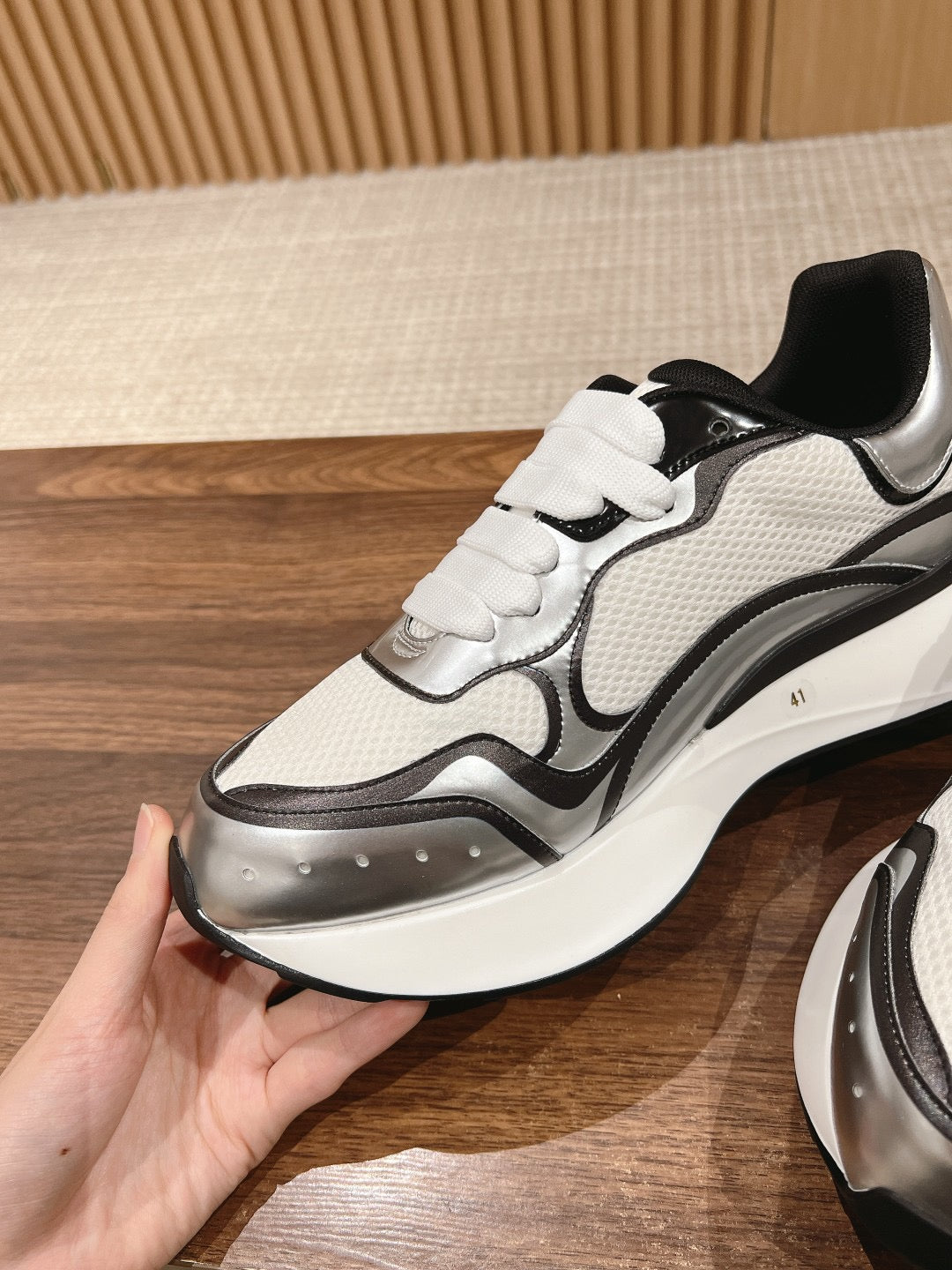 SPRINT RUNNER SNEAKERS
