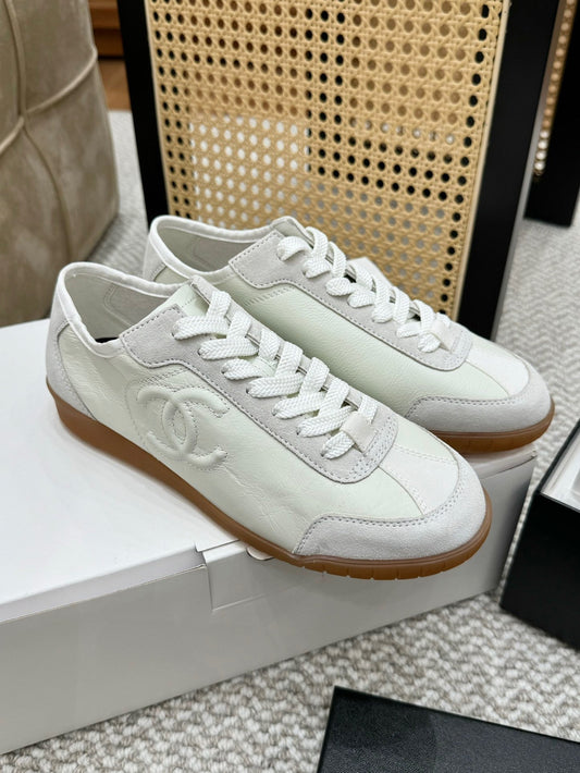 Calfskin & Suede CalfskinBlack Sneaker