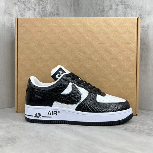 Low sneakers