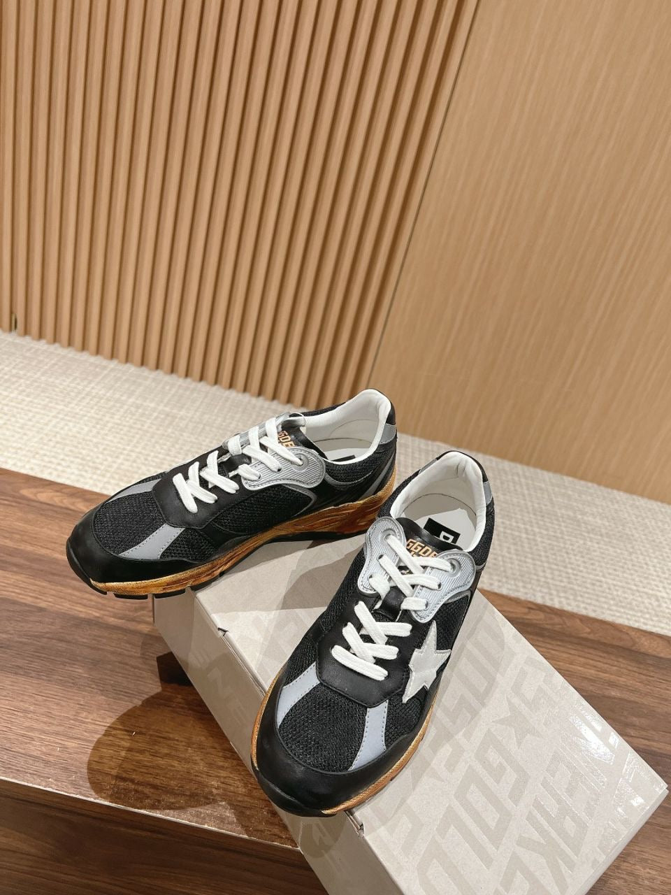 Men's Dad-Star in black mesh and nappa with ice-colored star