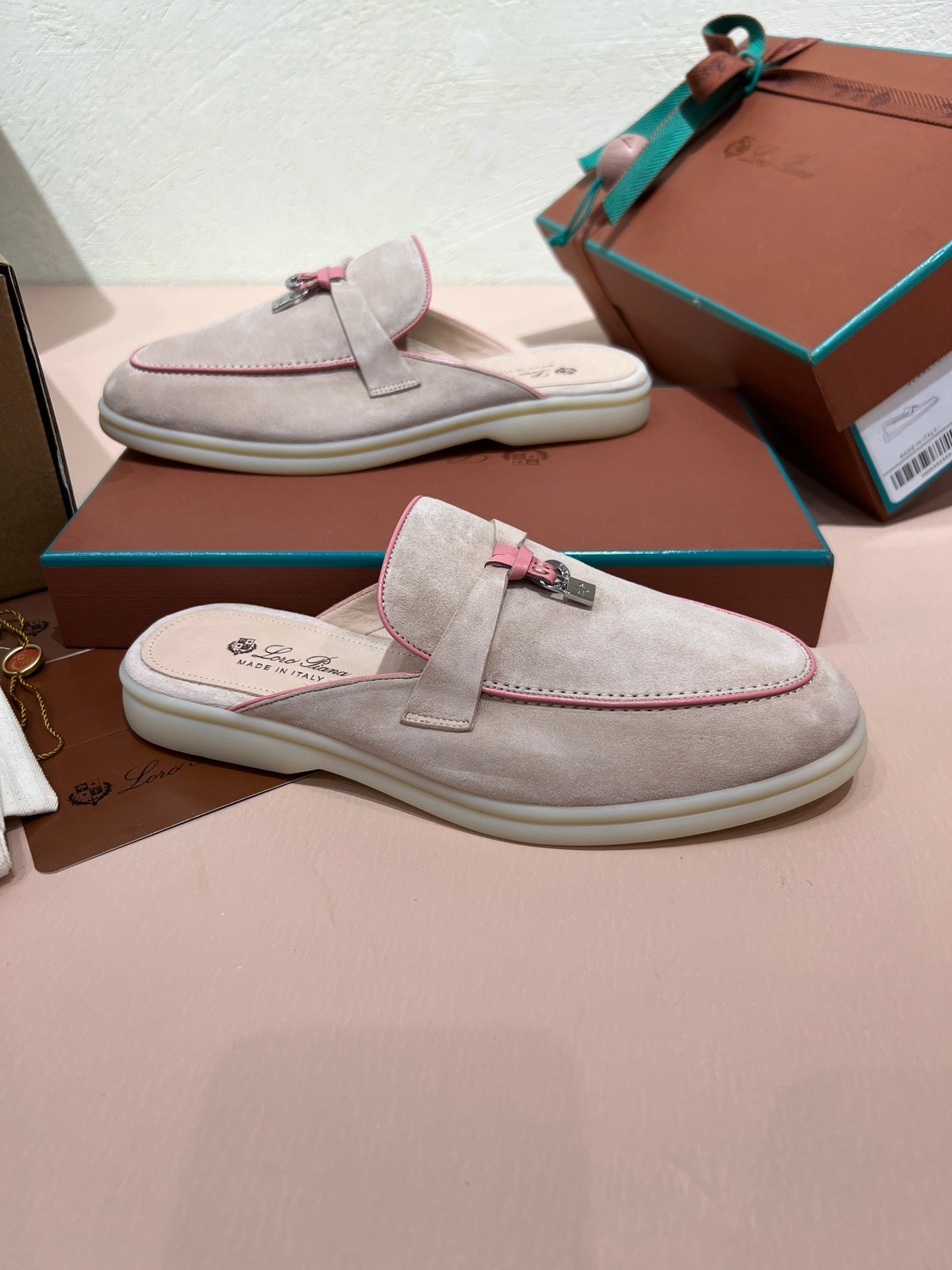 Babouche Charms Walk Loafers