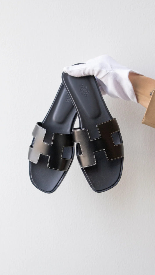 ORAN SANDALS (BLACK)