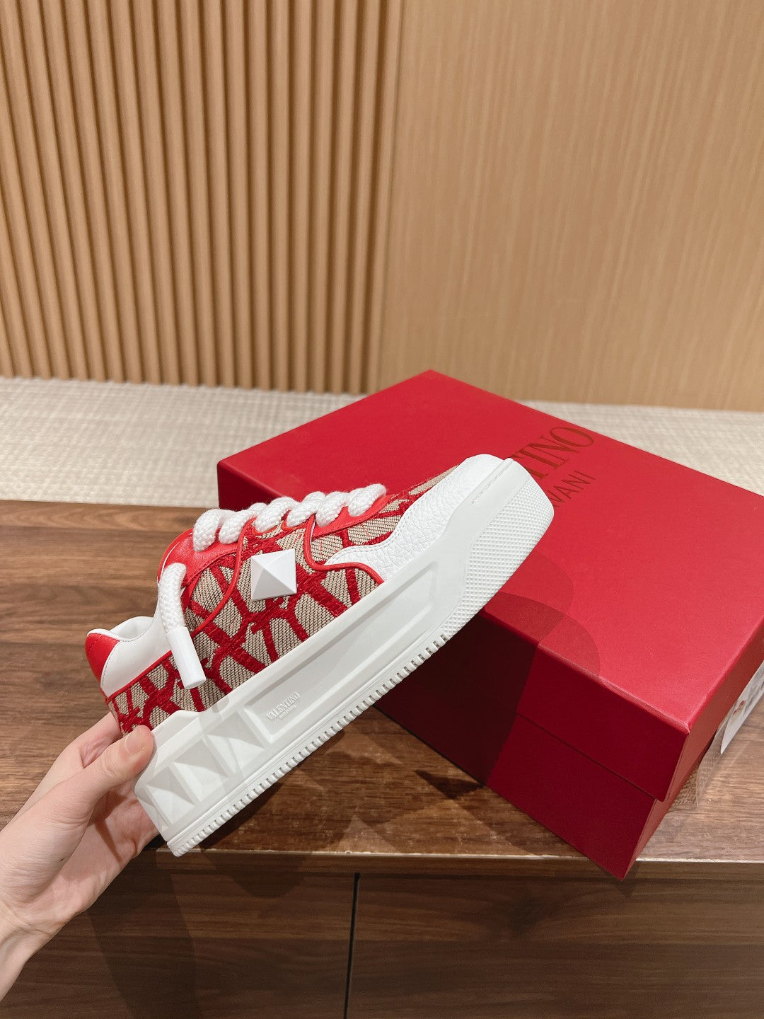 ONE STUD XL LOW-TOP SNEAKER IN NAPPA LEATHER AND TOILE ICONOGRAPHE FABRIC