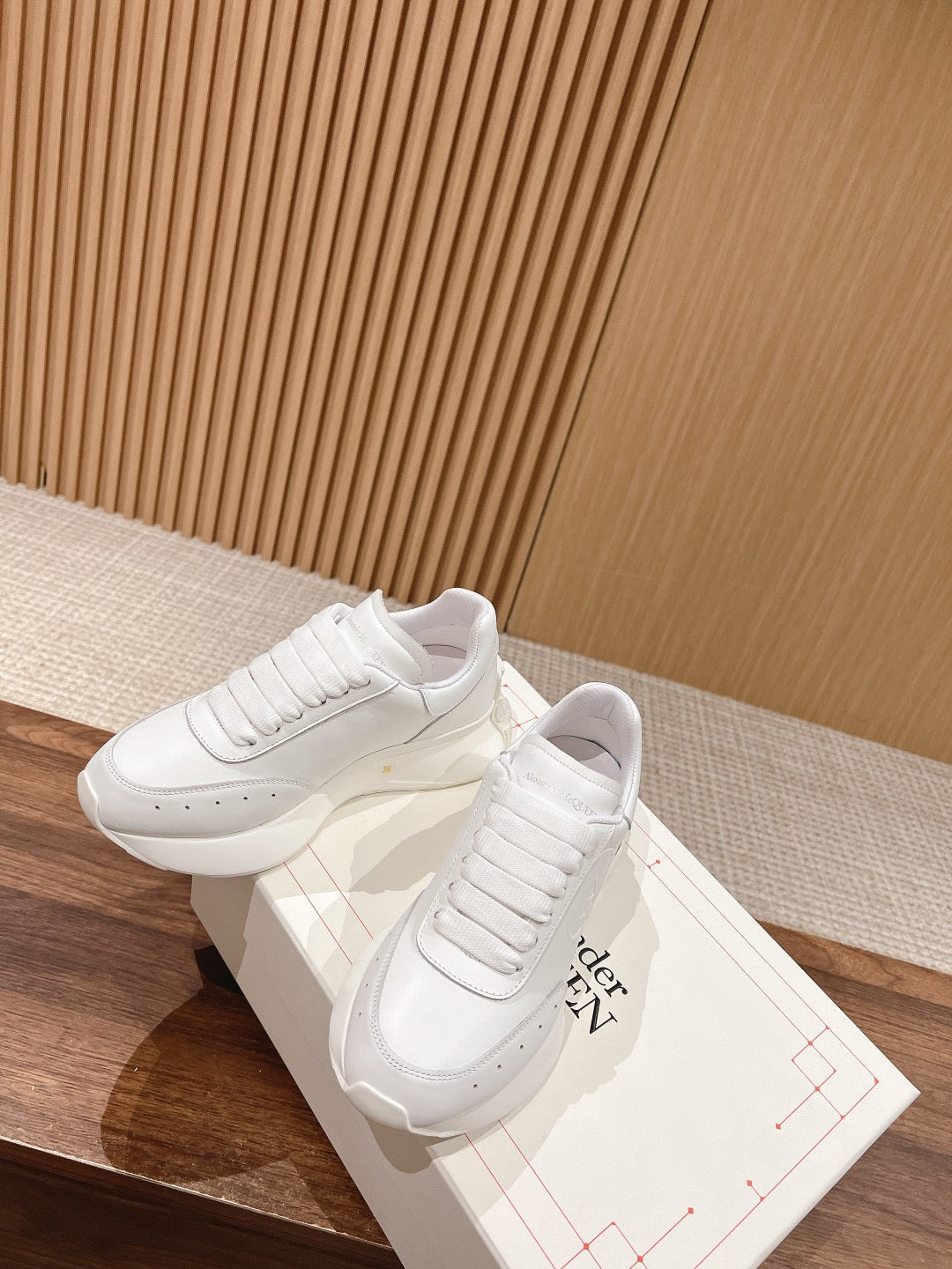 SPRINT RUNNER SNEAKERS