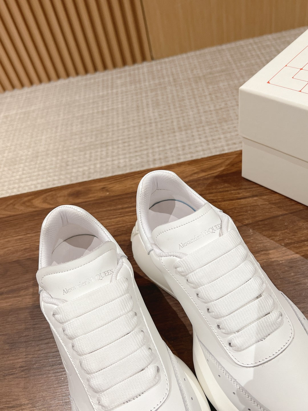 SPRINT RUNNER SNEAKERS